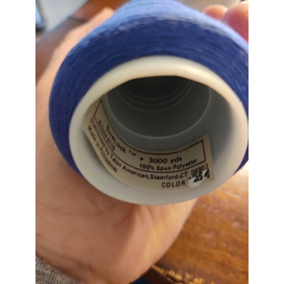 Lot of 8 Toldi- Sure- Maxi-Lock All-Purpose Serger Thread 2700+ Yd cones - Picture 7 of 11